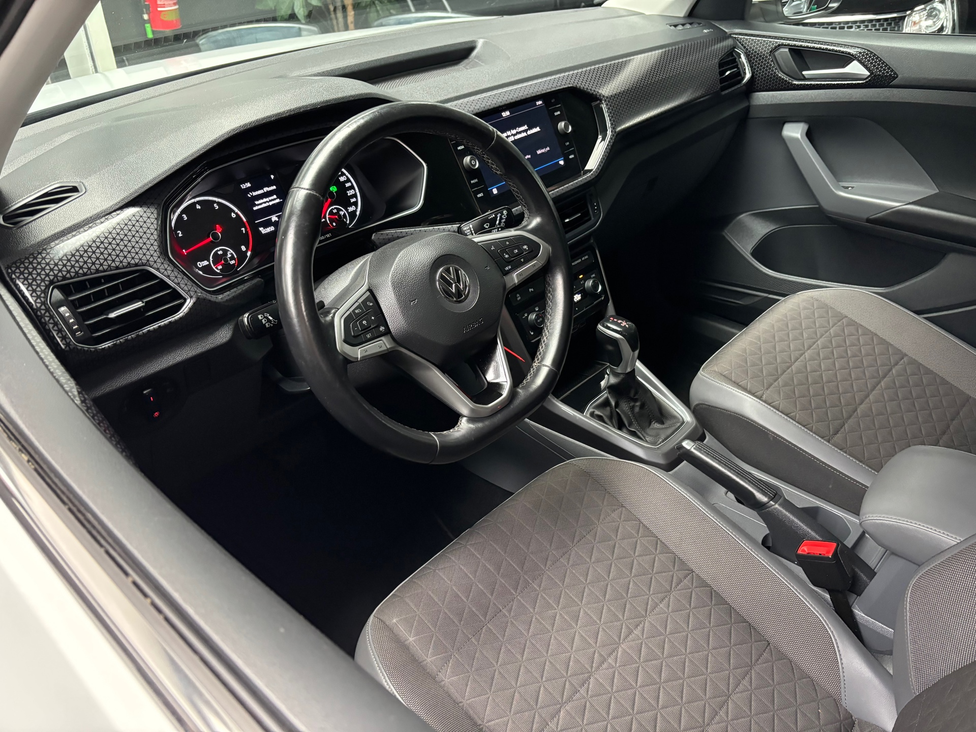 Foto van Volkswagen T-cross