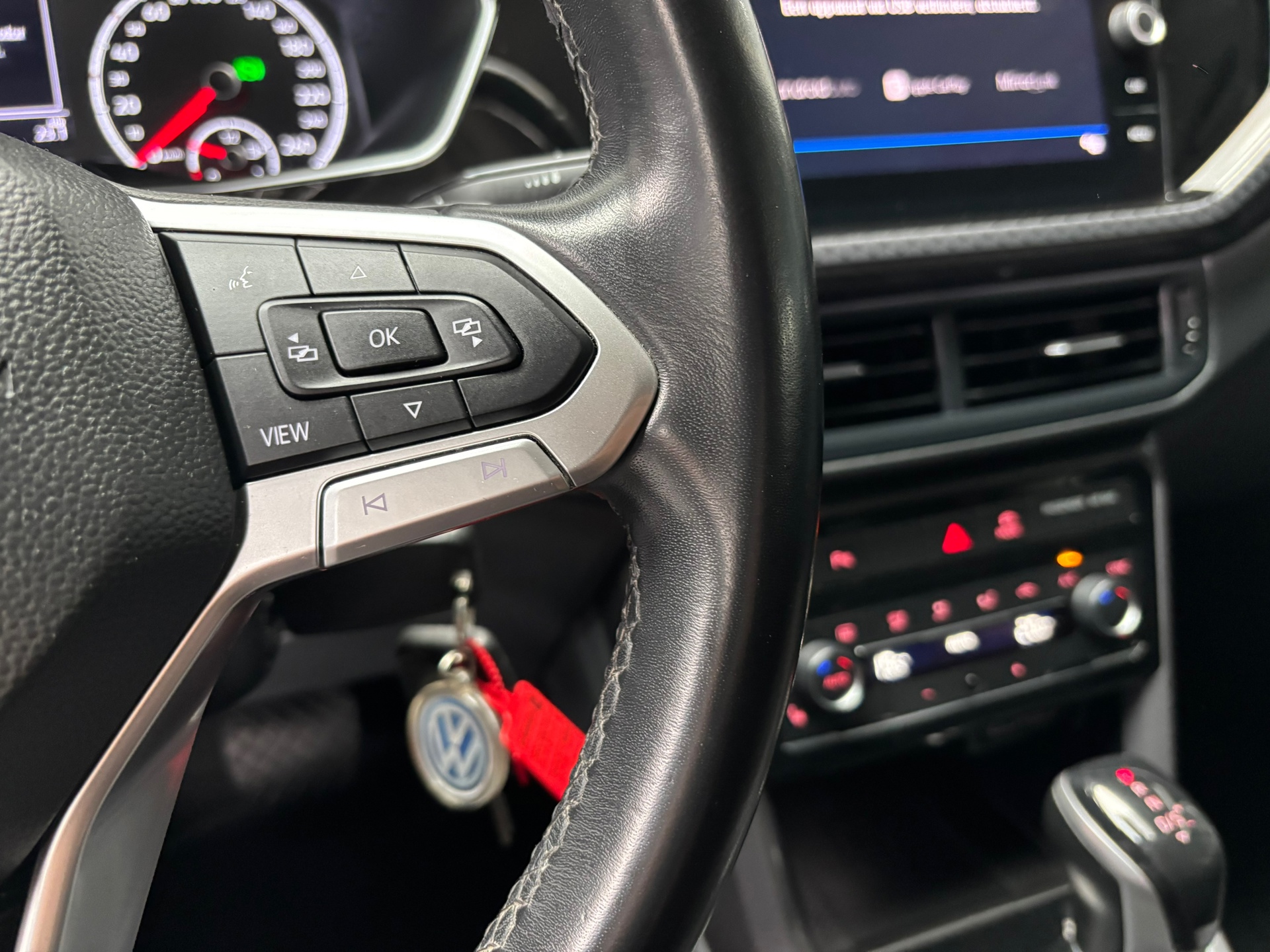 Foto van Volkswagen T-cross