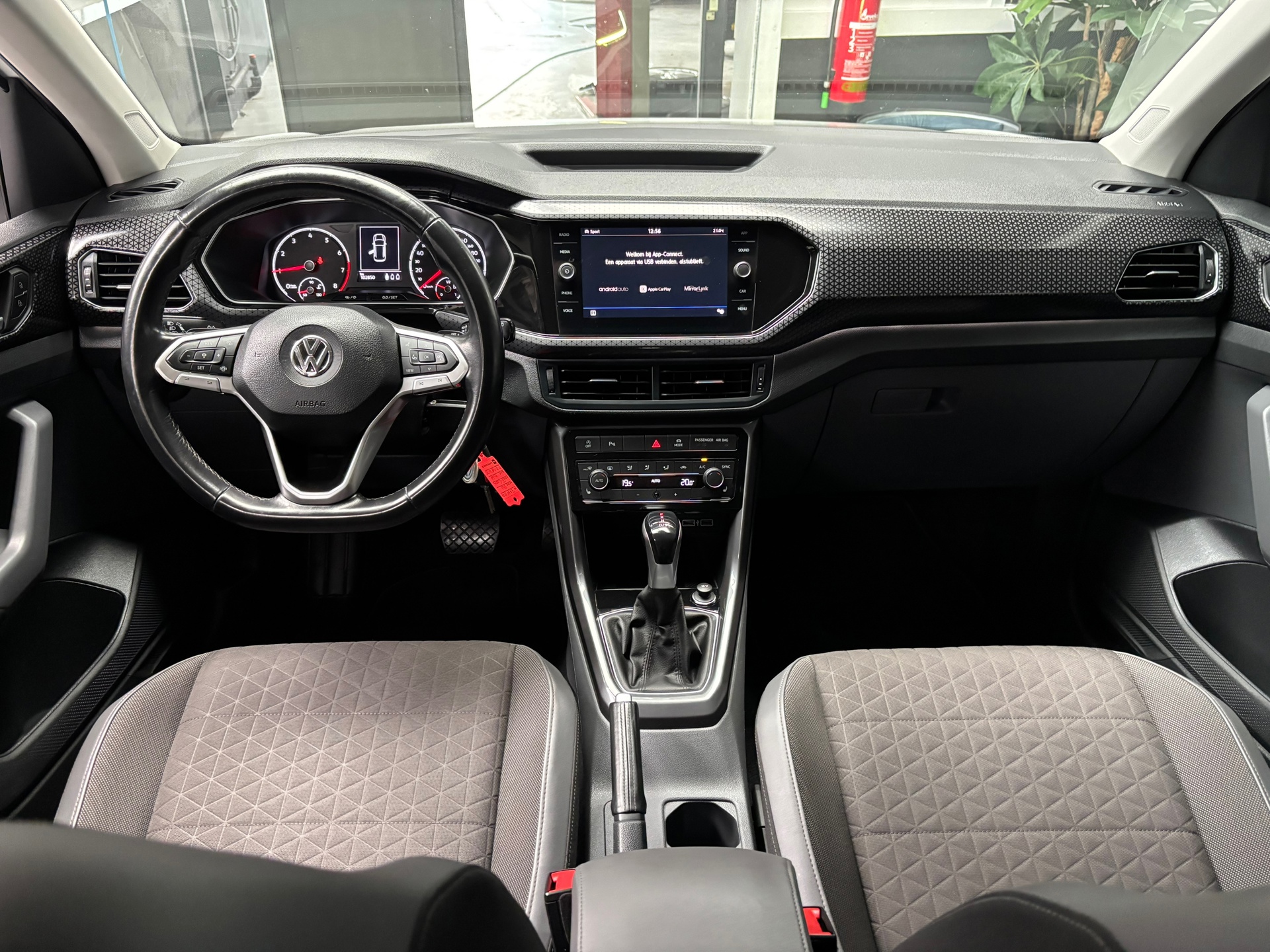Foto van Volkswagen T-cross