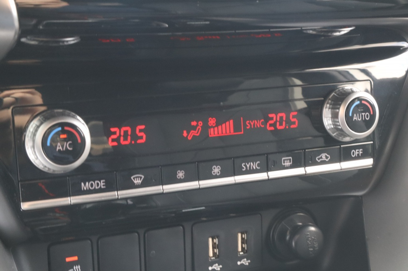 Foto van Mitsubishi Mitsubishi Eclipse Cross