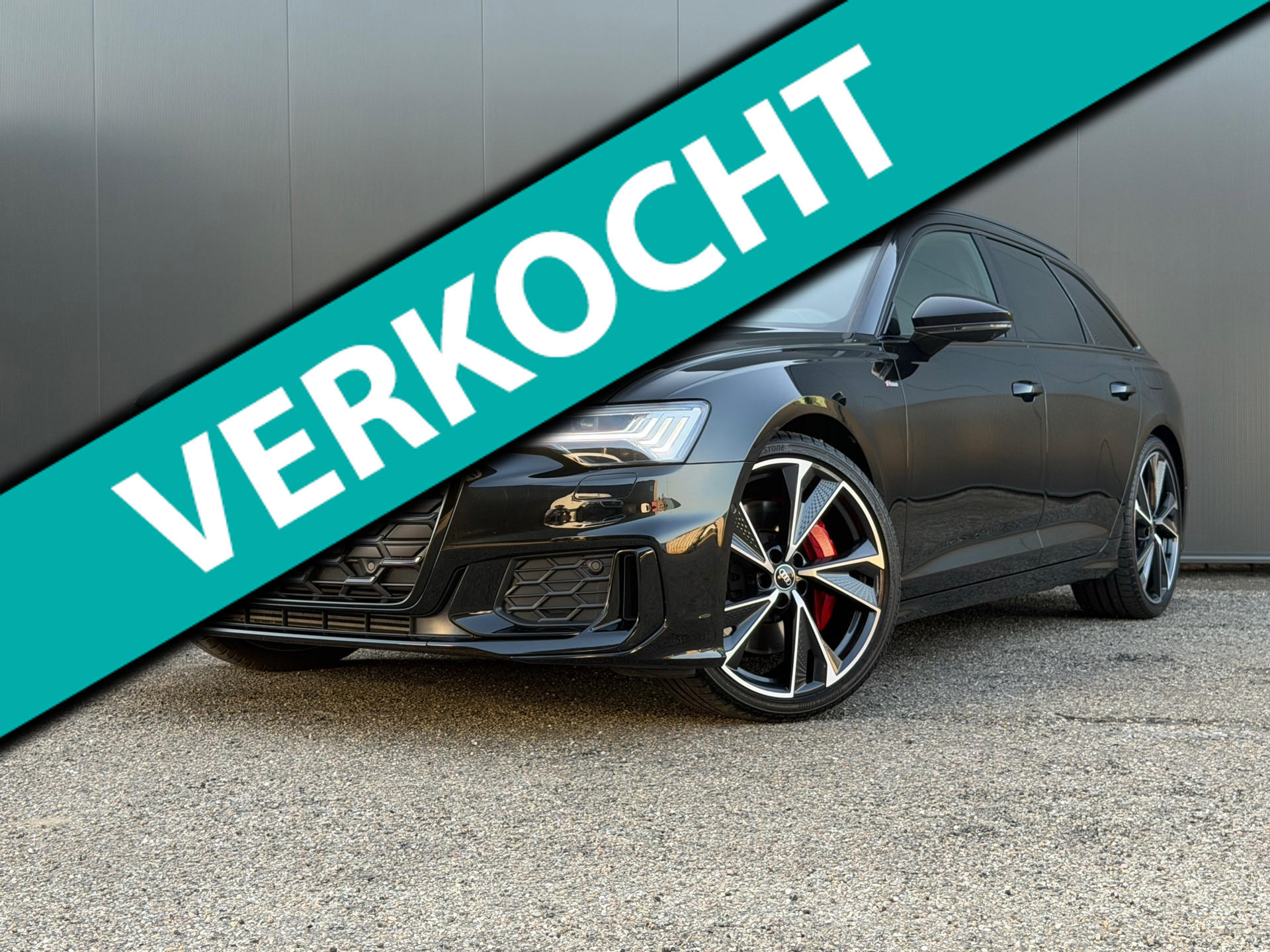 Audi A6 Avant 55 TFSI E 55 TFSIe Quattro Competition Pano B&O Massage 2024 - voorkant