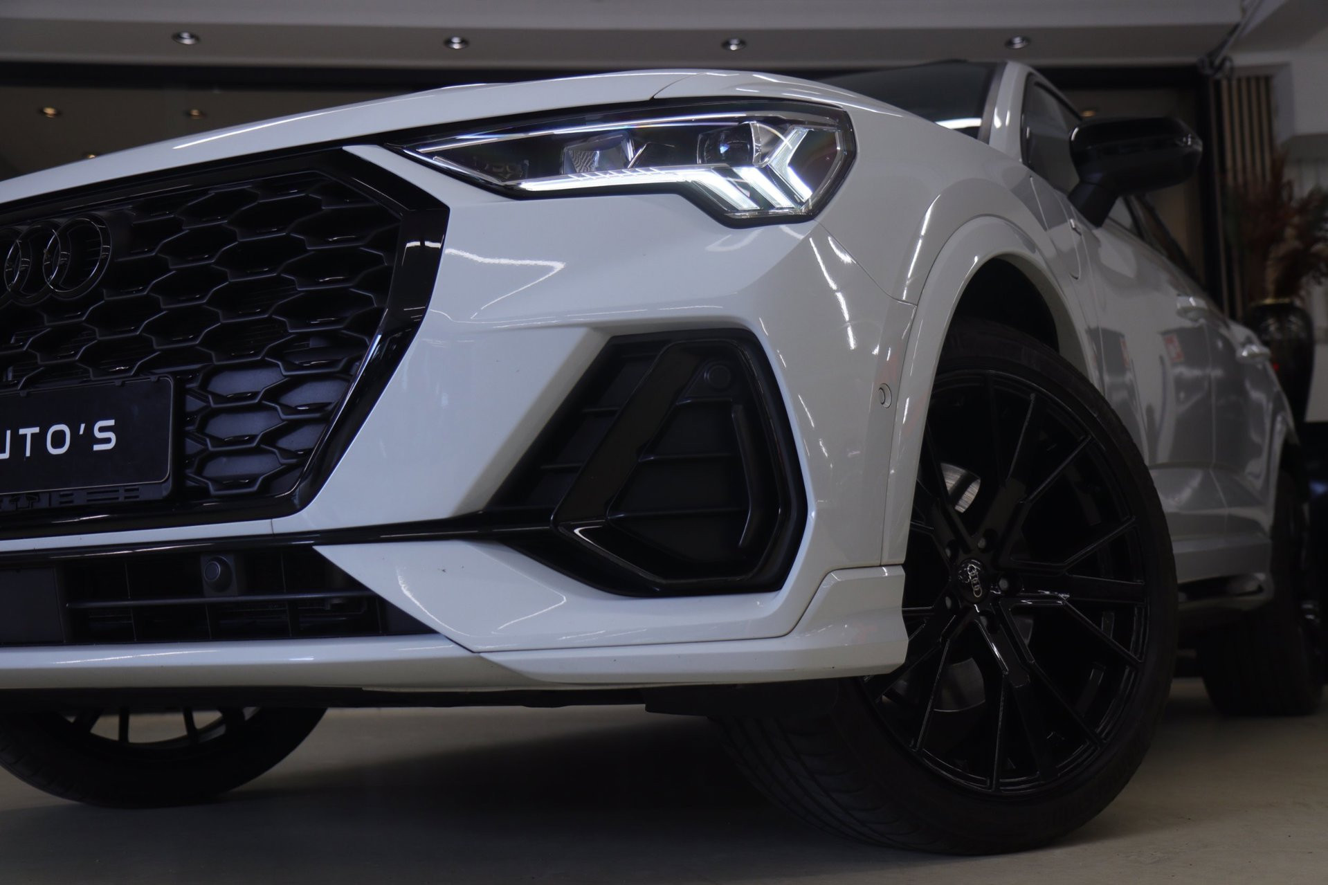 Foto van Audi Q3 Sportback E-tron