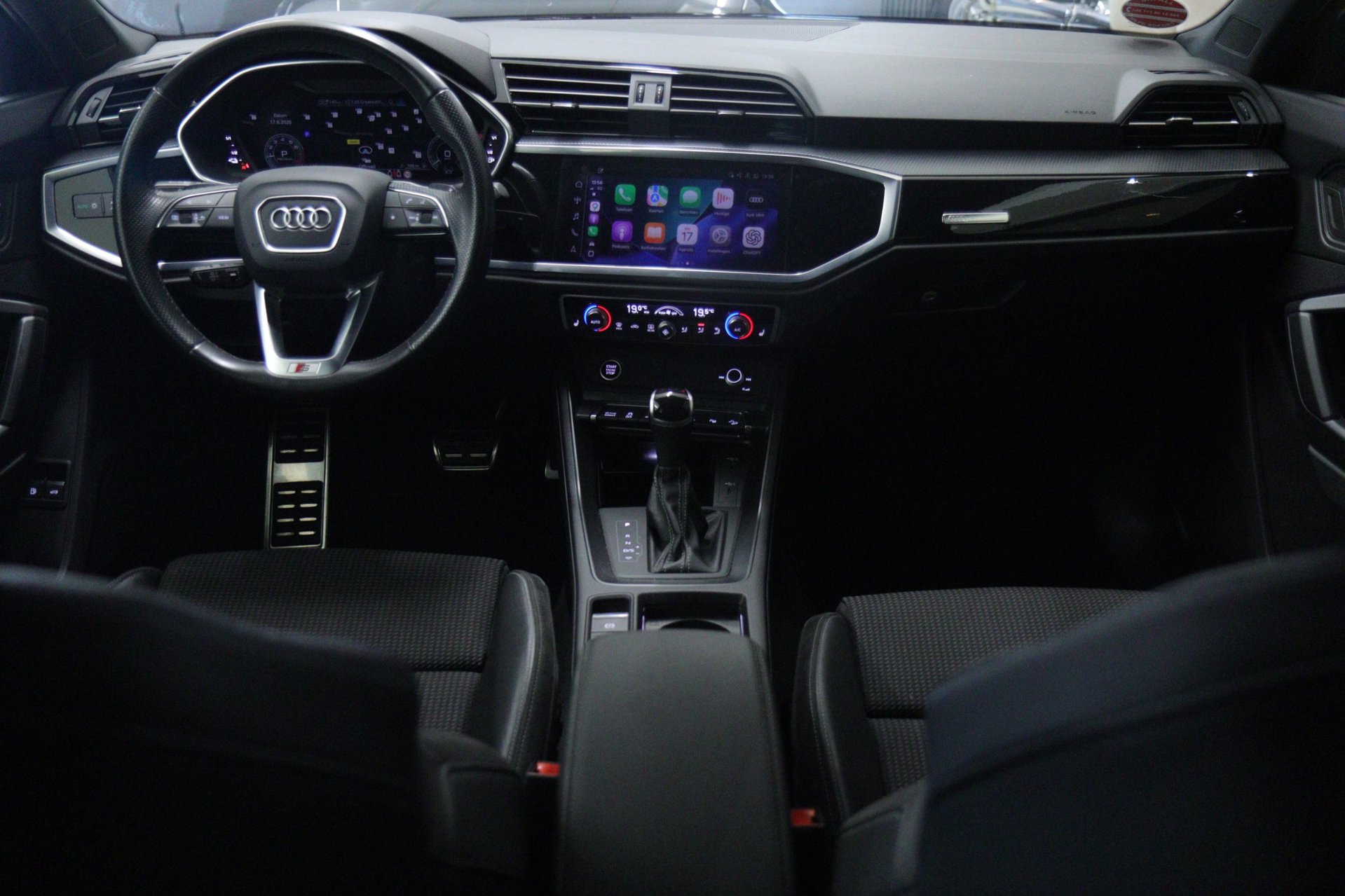 Foto van Audi Q3 Sportback E-tron