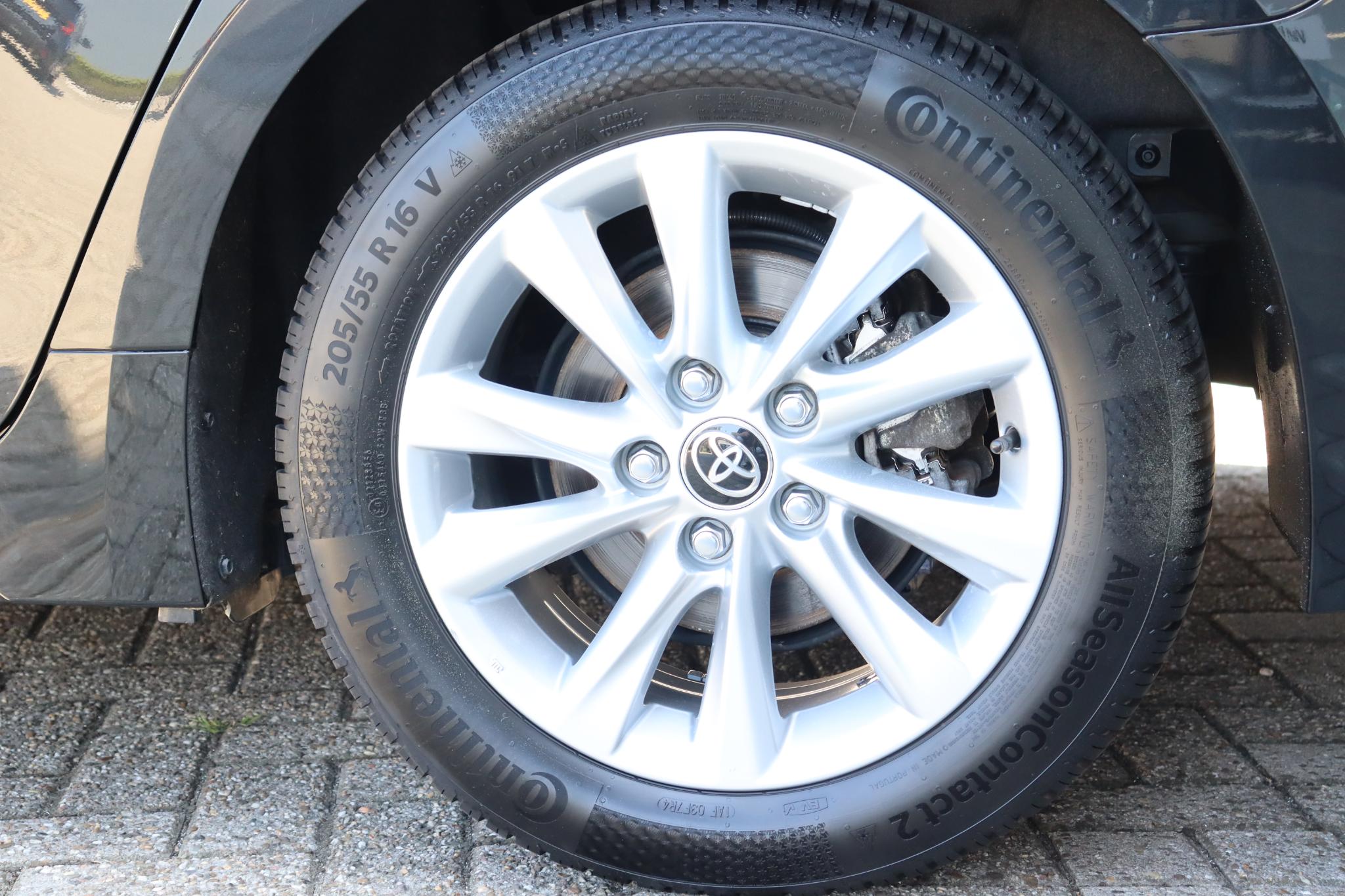 Foto van Toyota Corolla Touring Sports