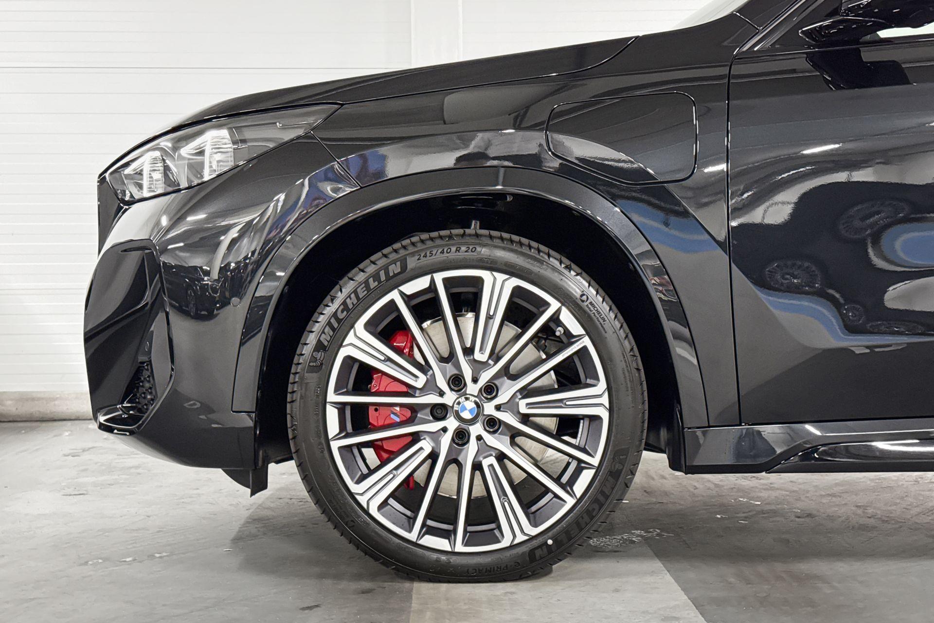 Foto van BMW X1 Xdrive25e