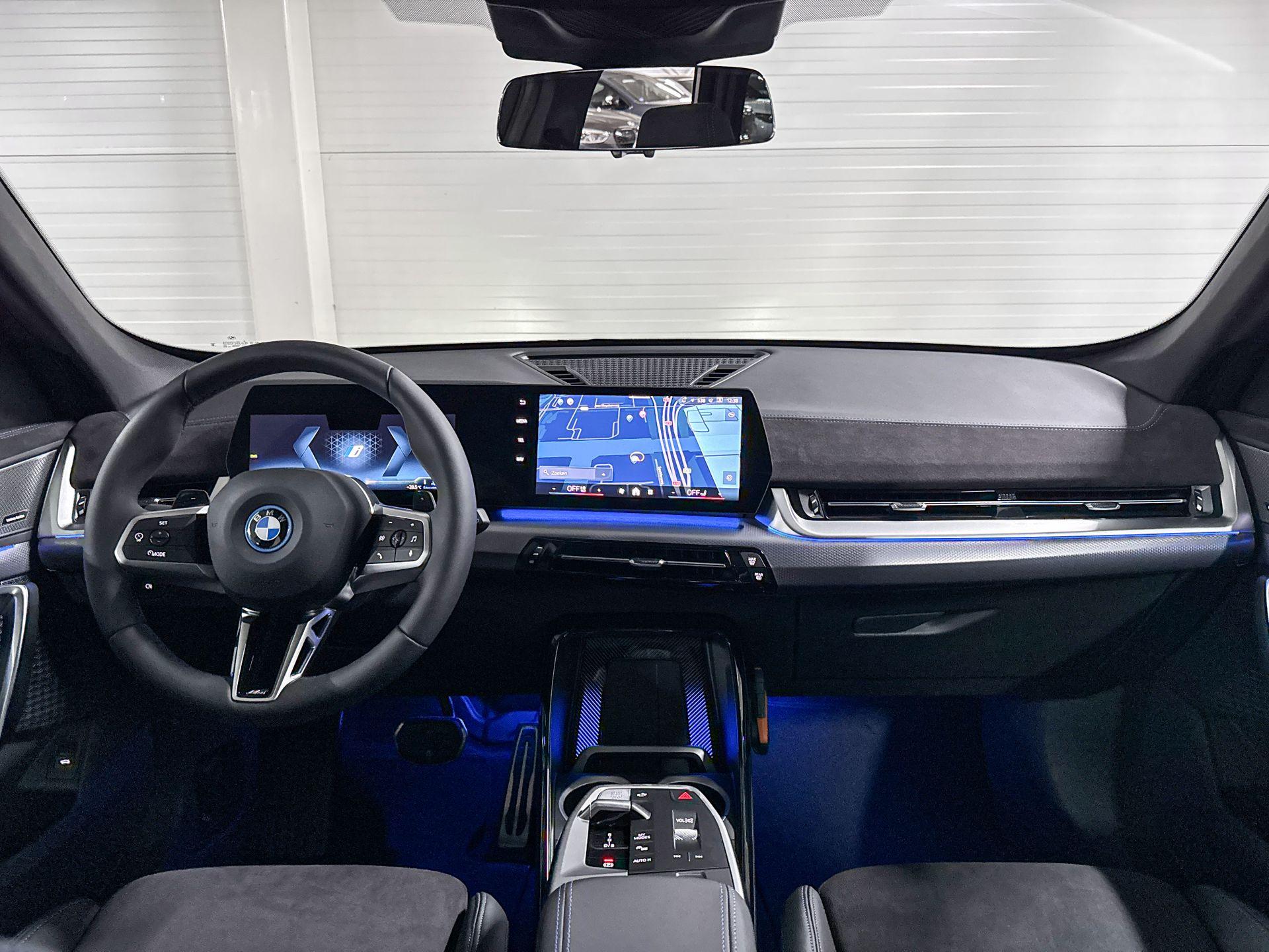 Foto van BMW X1 Xdrive25e
