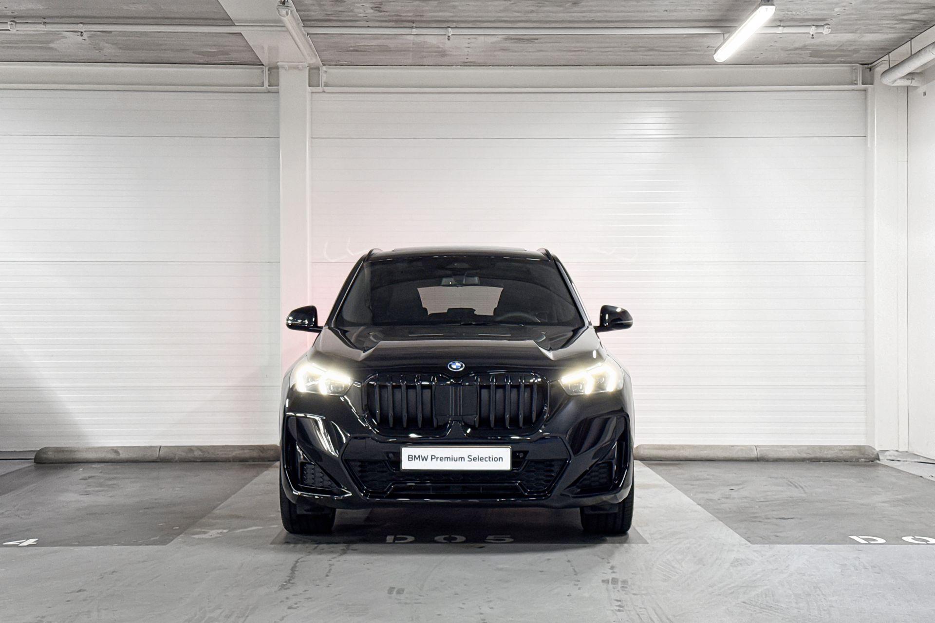 Foto van BMW X1 Xdrive25e