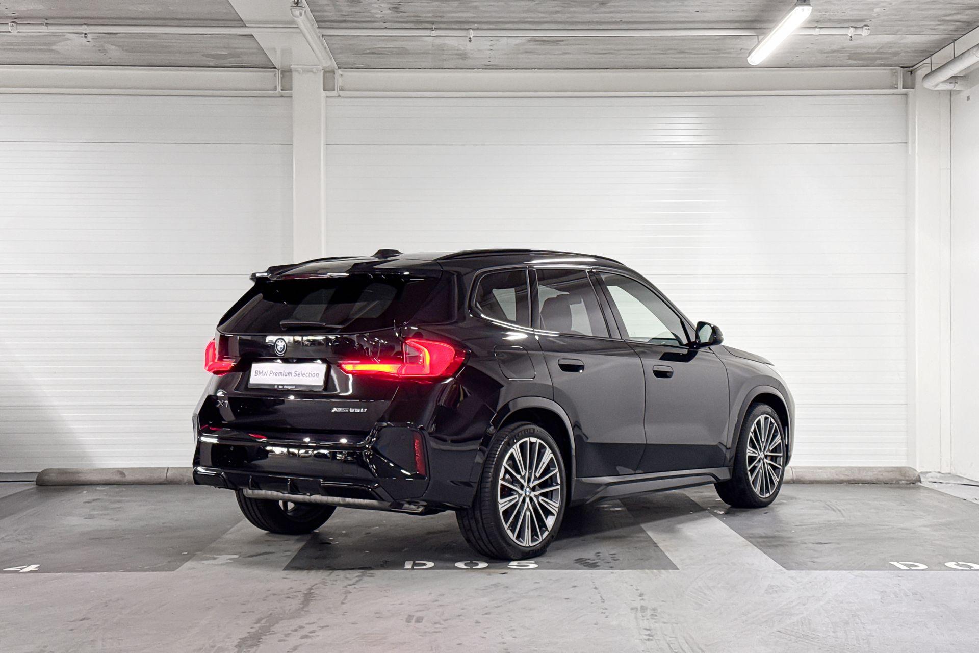 Foto van BMW X1 Xdrive25e