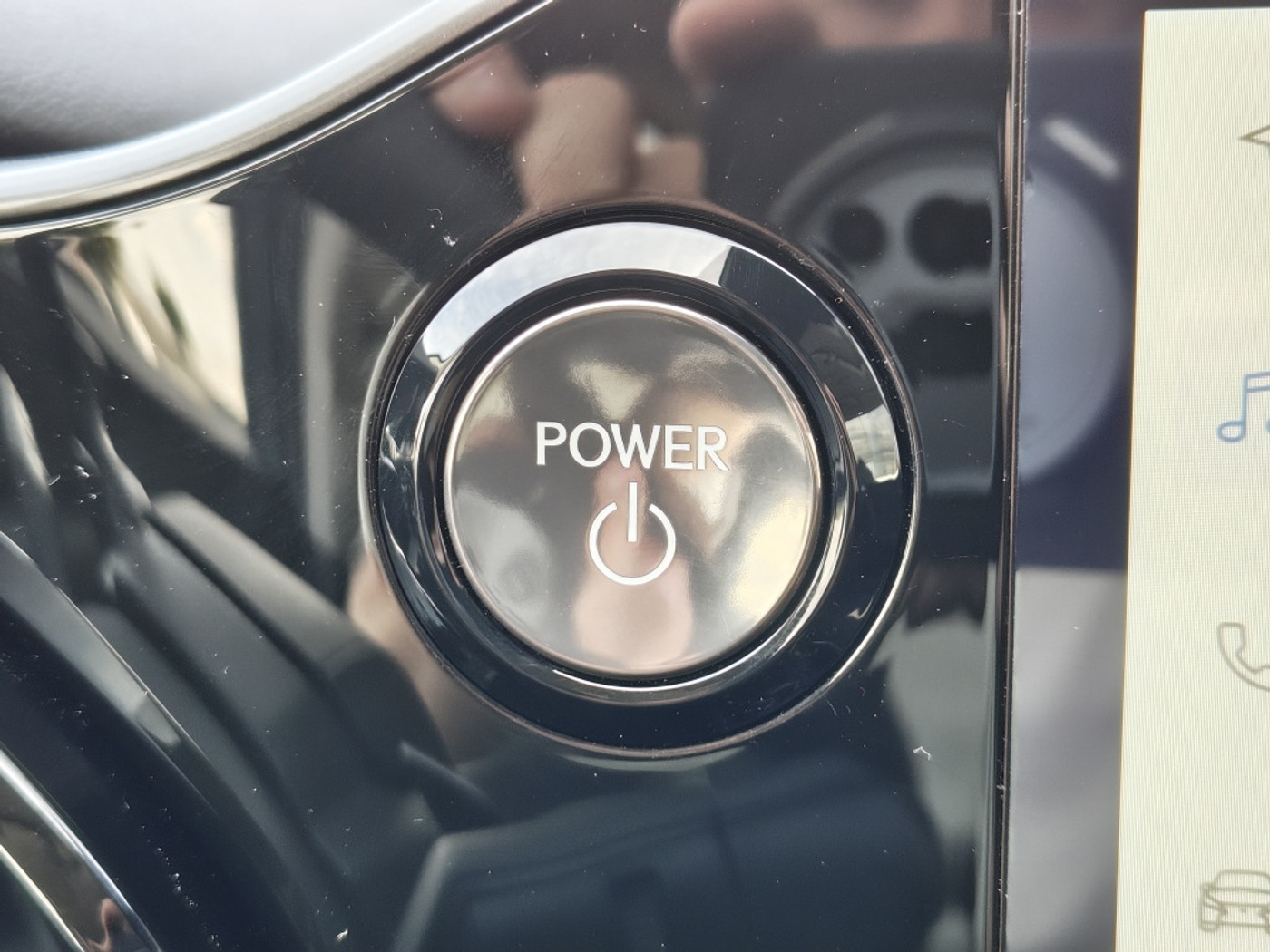 Foto van Lexus Lexus Nx450h+