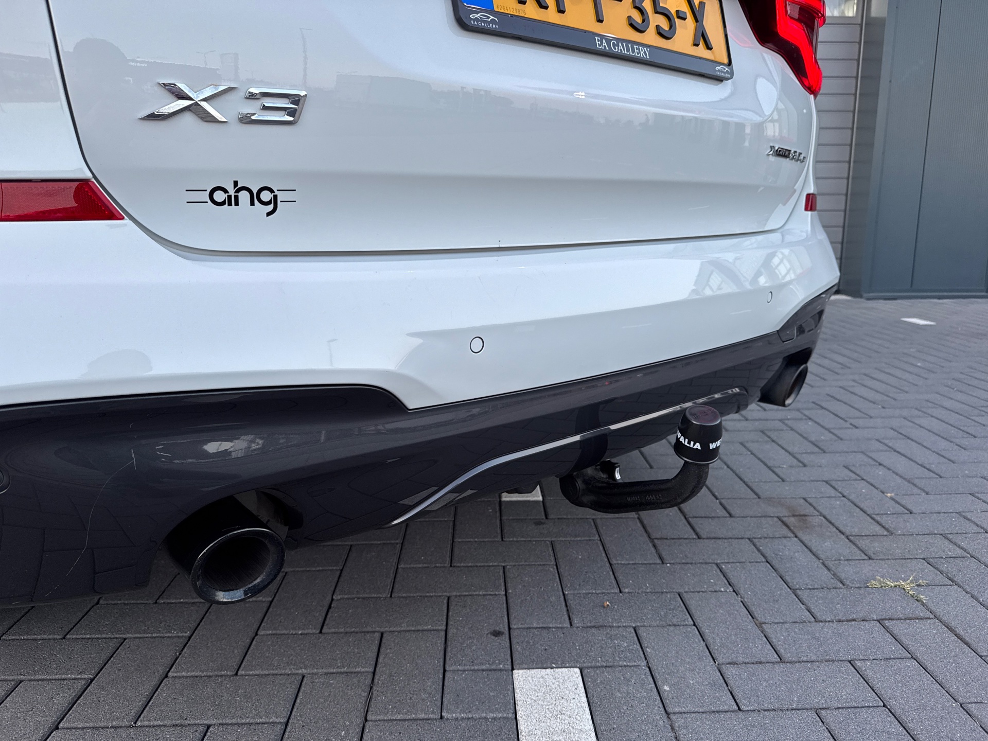 Foto van BMW X3 Xdrive30e