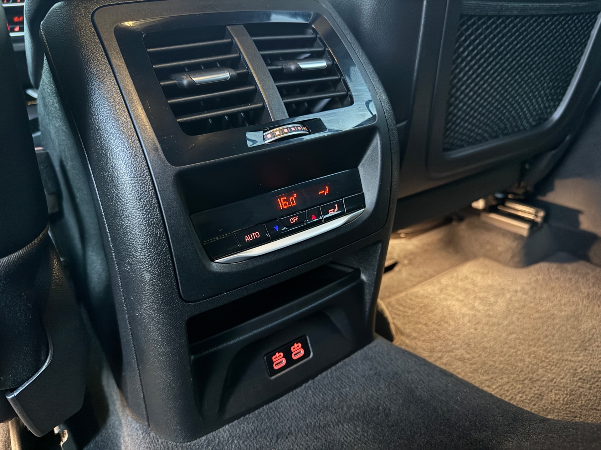Foto van BMW X3 Xdrive30e