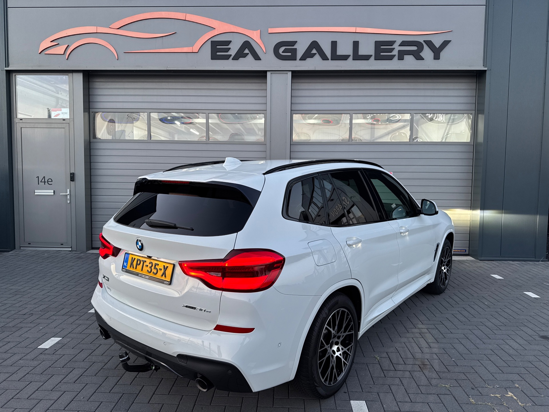 Foto van BMW X3 Xdrive30e