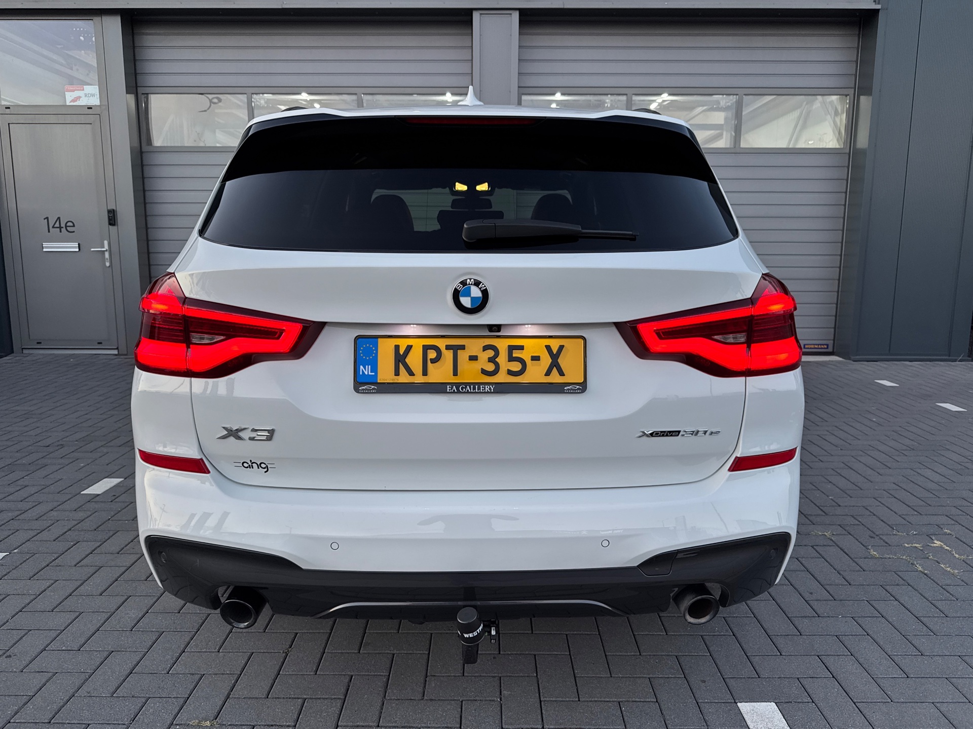 Foto van BMW X3 Xdrive30e