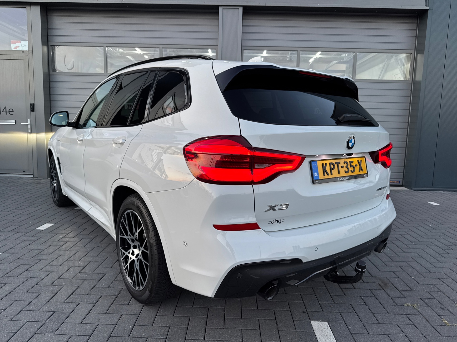 Foto van BMW X3 Xdrive30e