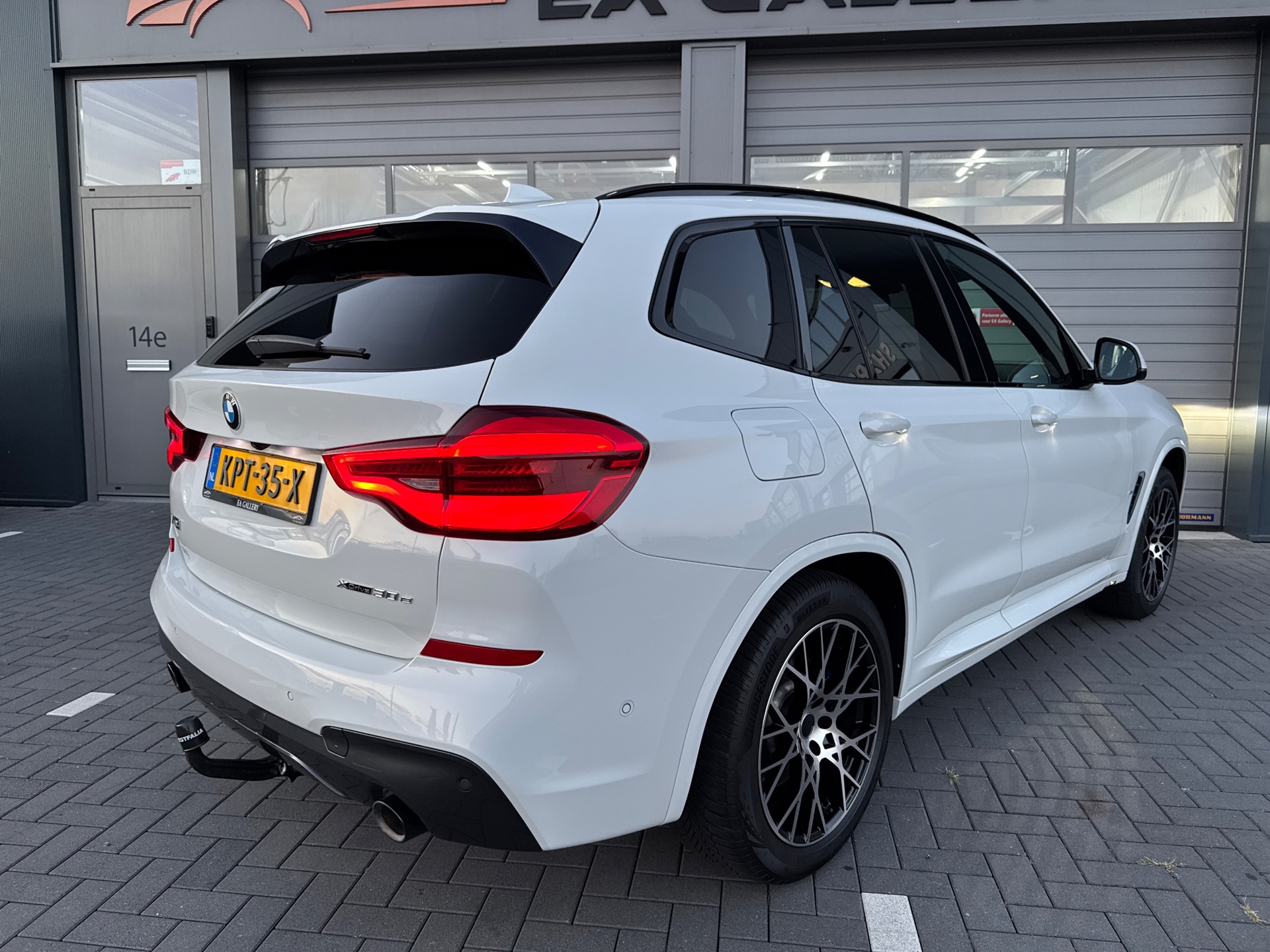Foto van BMW X3 Xdrive30e