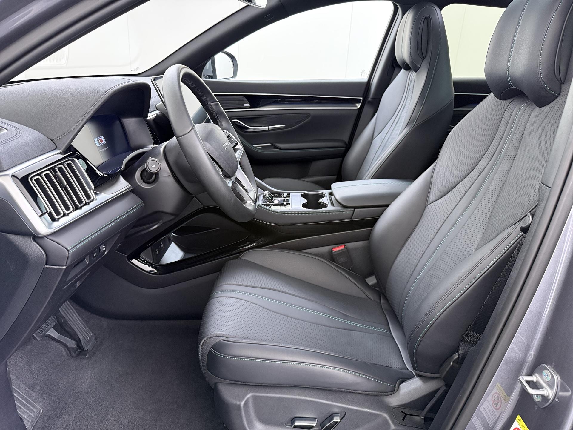 Foto van BYD BYD Seal U Dm-i