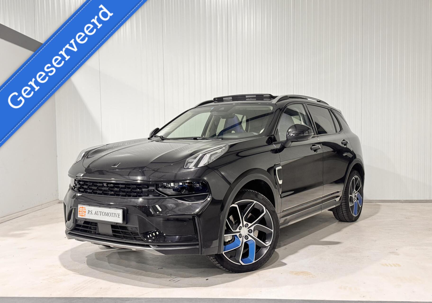 LYNK & Co 01 Plug In Hybrid|PANO|360|MEMORY|CARPLAY| 2023 - voorkant