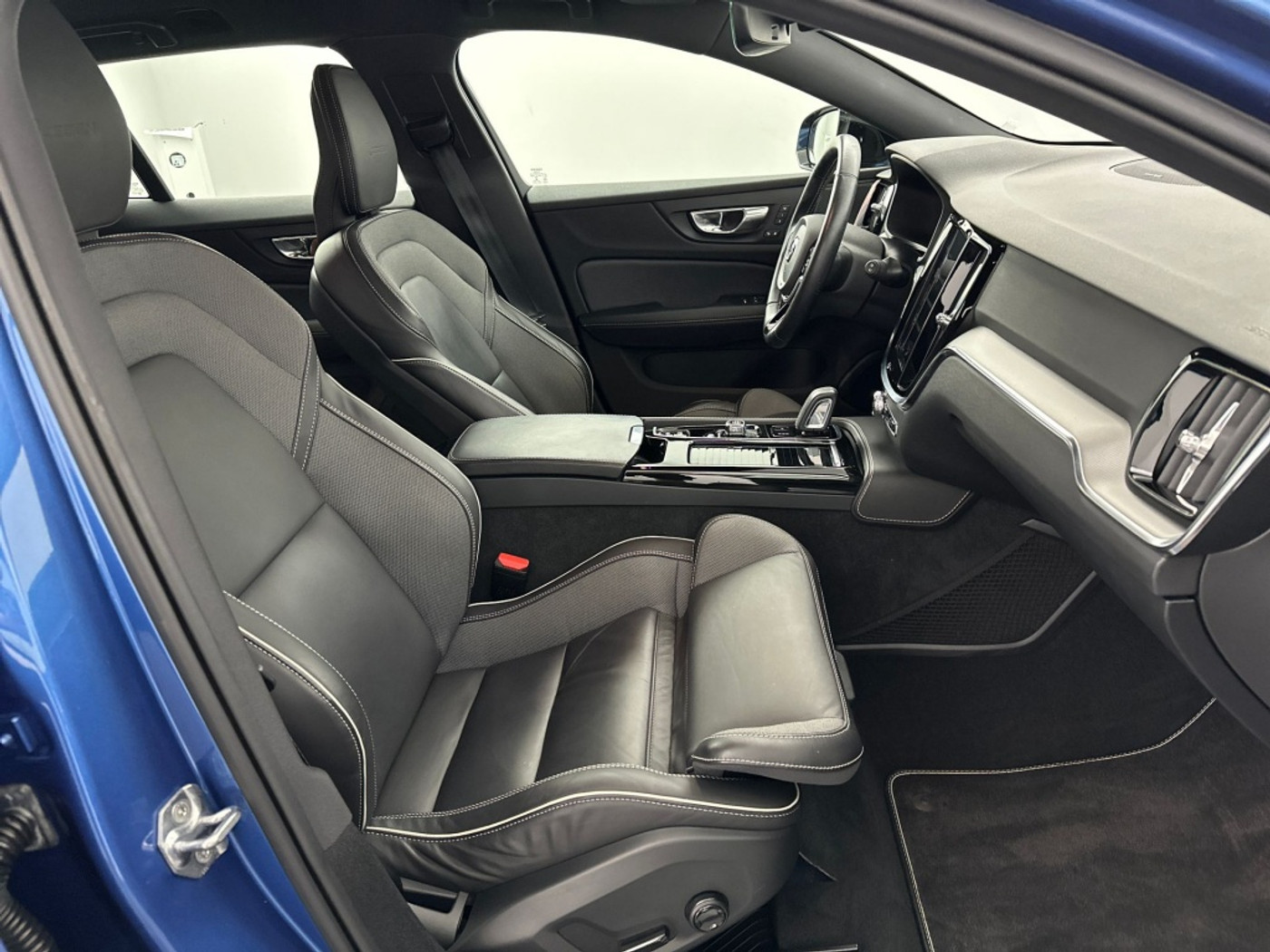 Foto van Volvo V60 T6 Twin Engine