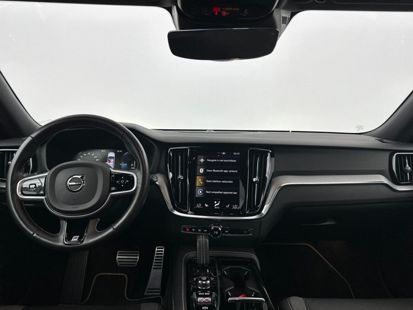 Foto van Volvo V60 T6 Twin Engine