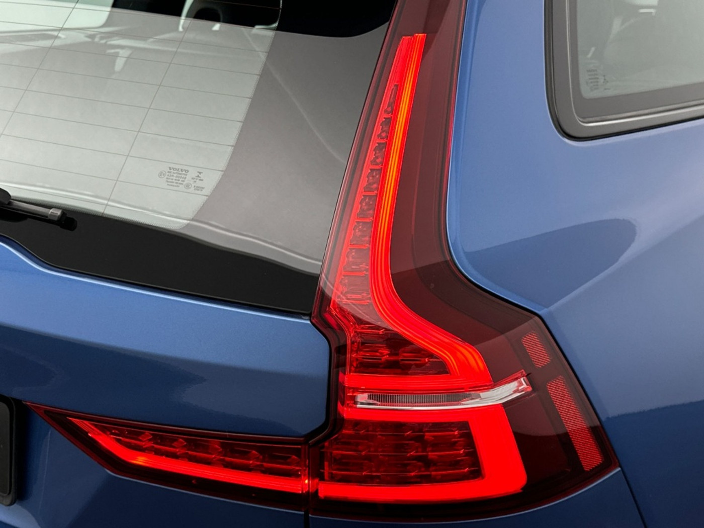 Foto van Volvo V60 T6 Twin Engine