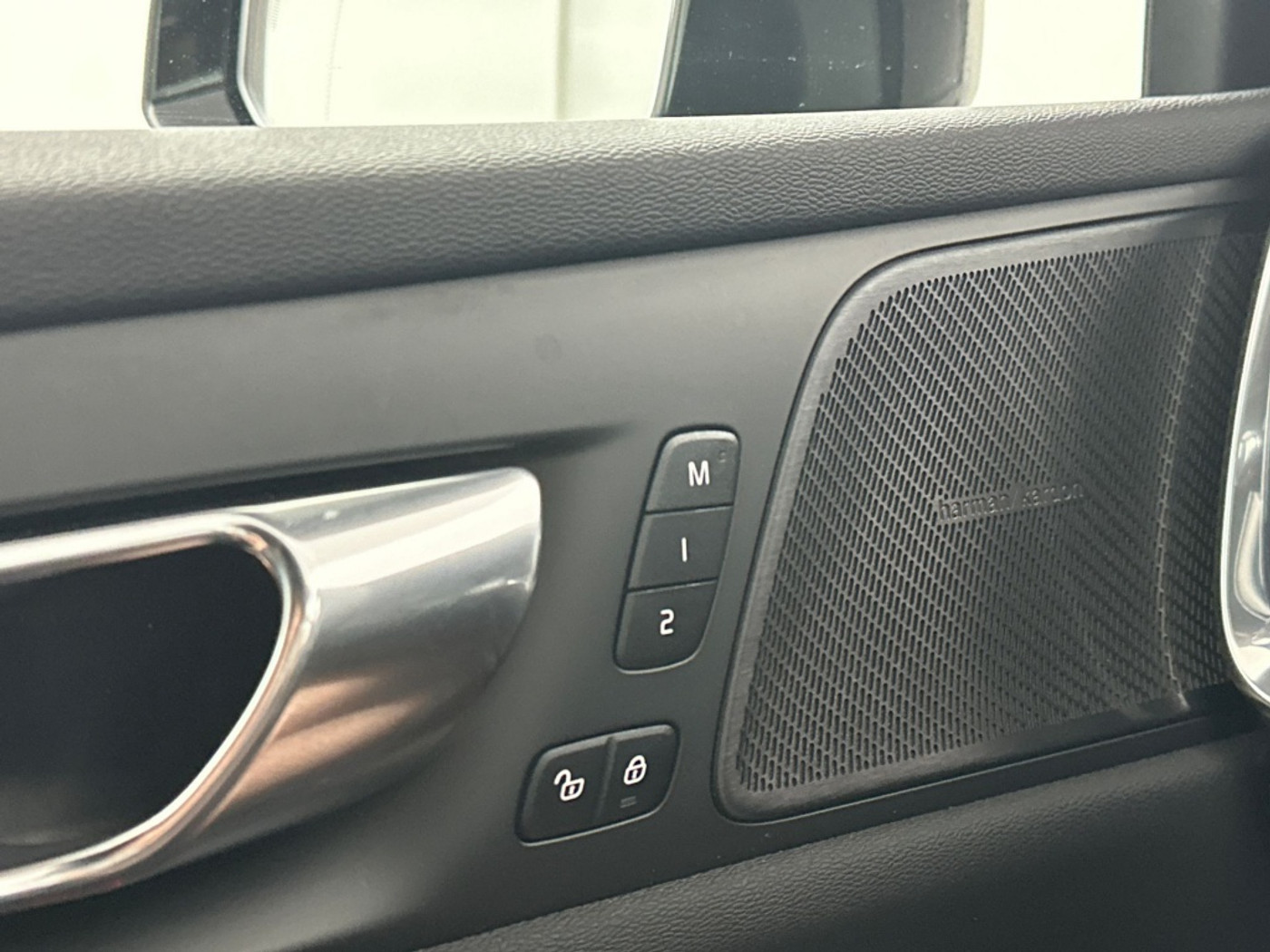 Foto van Volvo V60 T6 Twin Engine