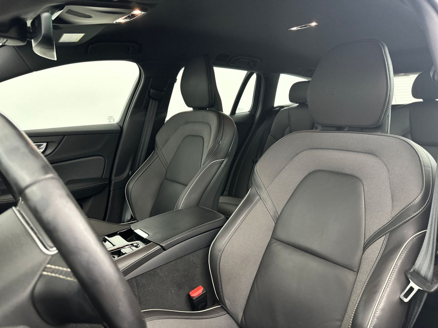 Foto van Volvo V60 T6 Twin Engine