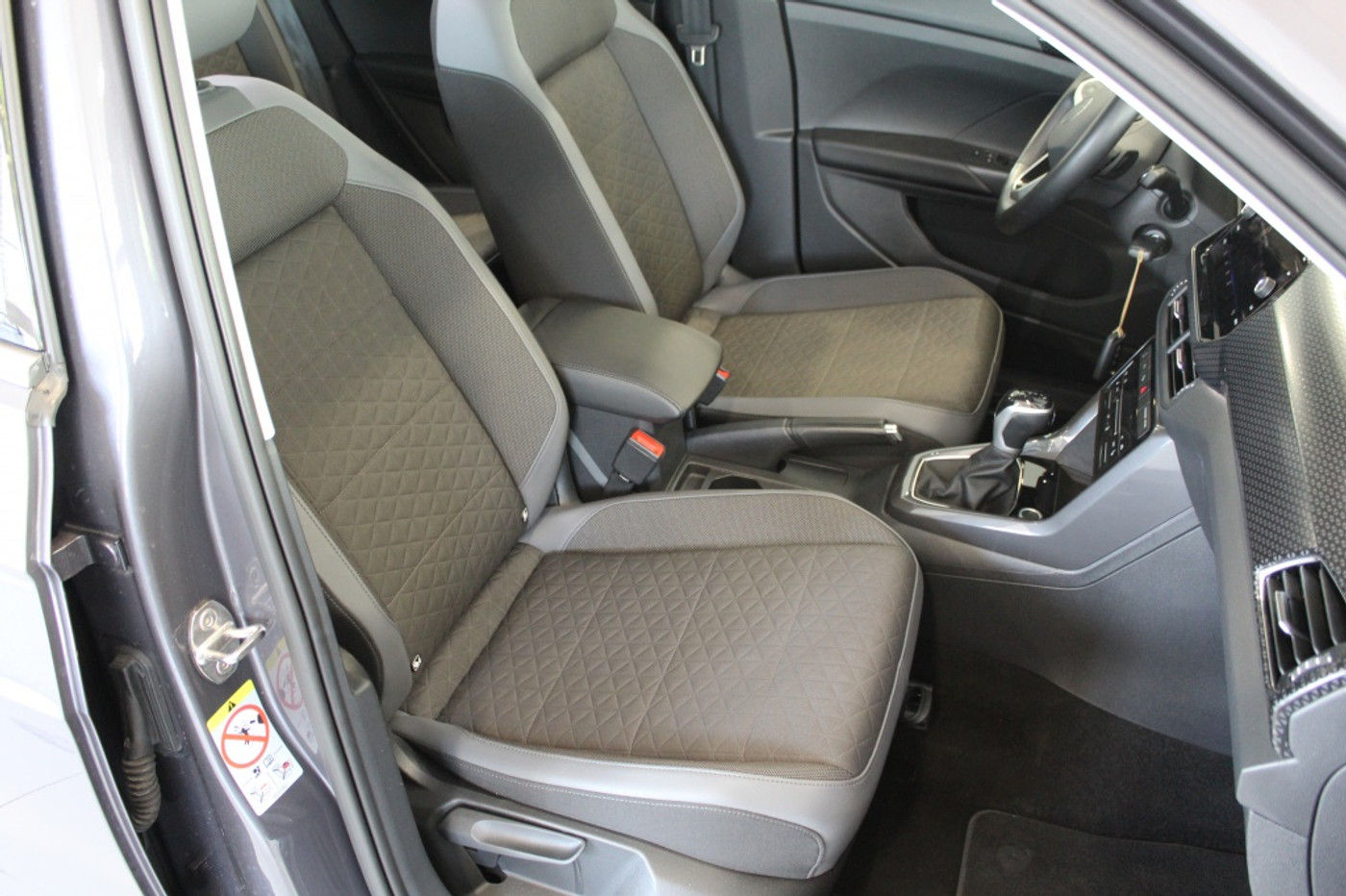 Foto van Volkswagen T-cross