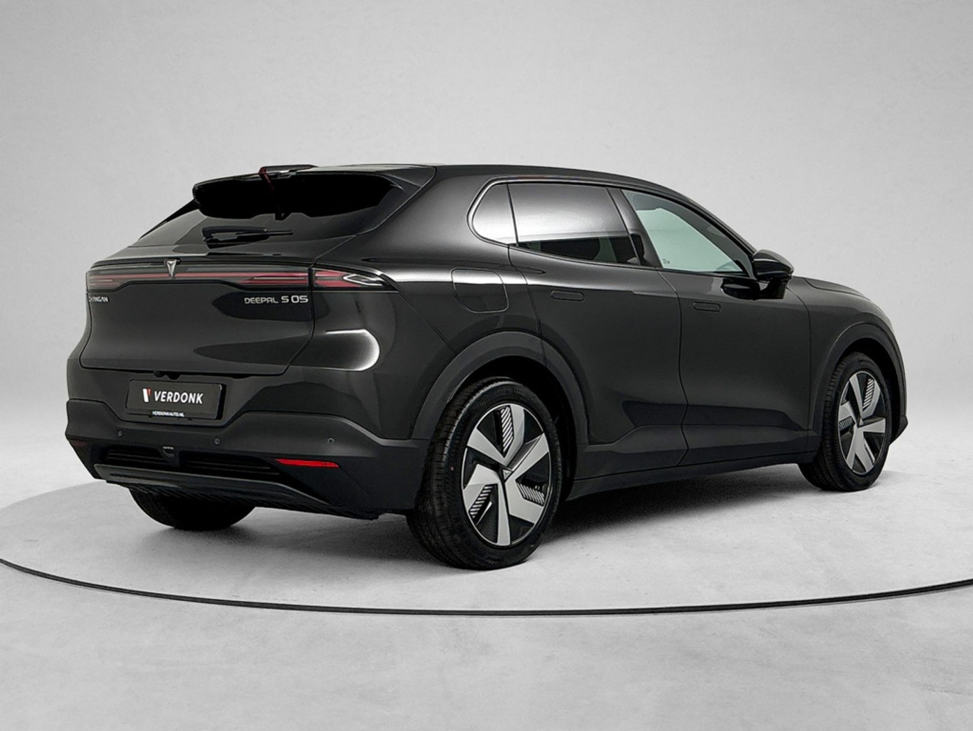 Foto van Changan Deepal S05
