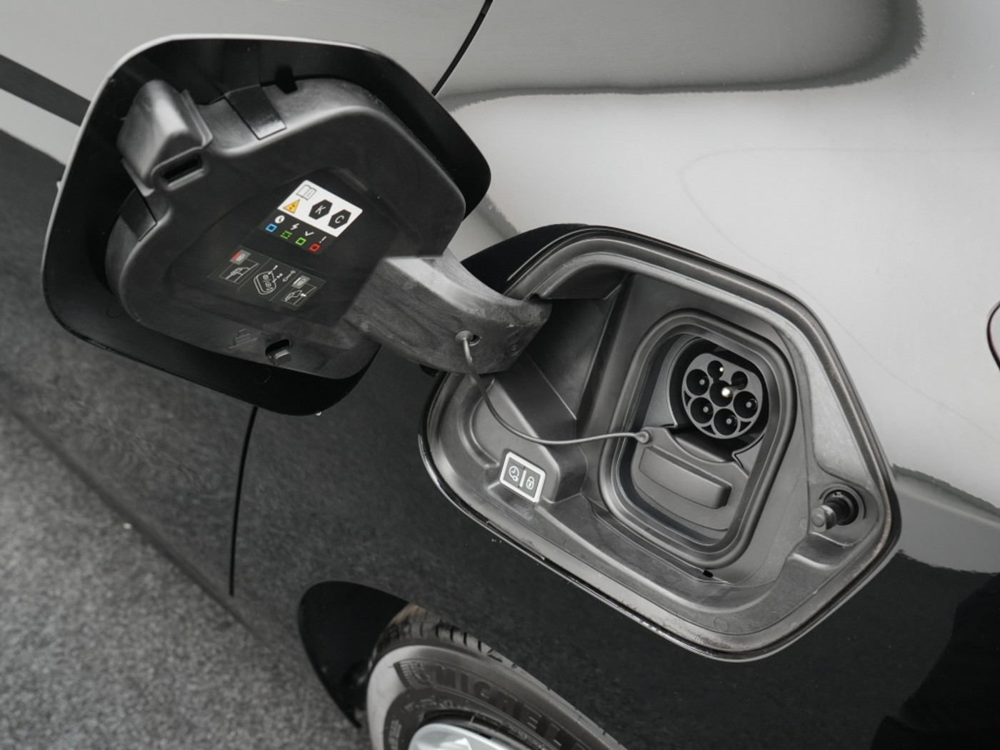 Foto van Opel Corsa Electric