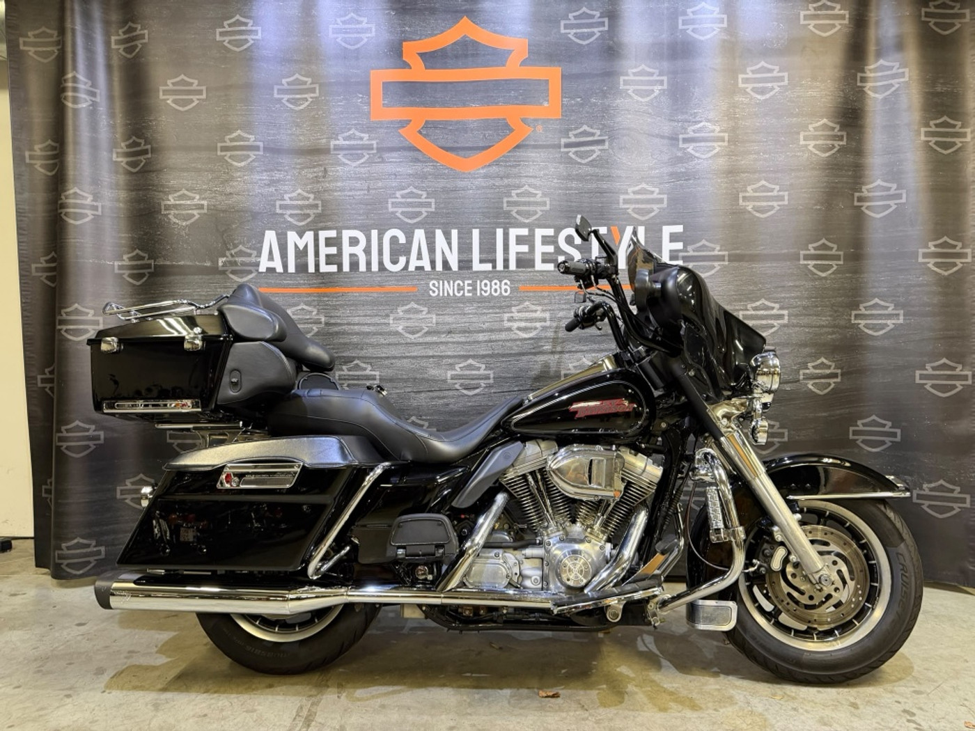 Harley Davidson Touring Touring Electra Glide Standard FLHTI 2005 - voorkant
