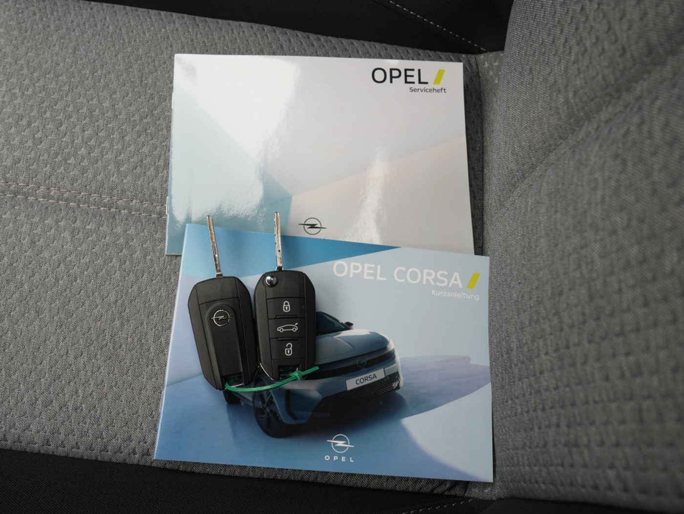Foto van Opel Corsa Electric