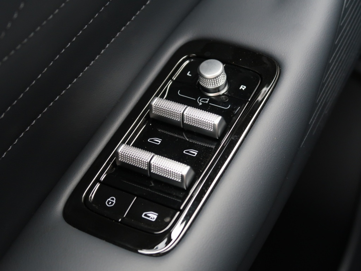 Foto van Geely Starray Em-i
