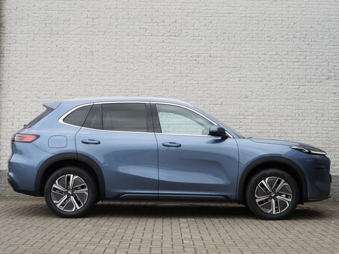 Foto van Geely Starray Em-i
