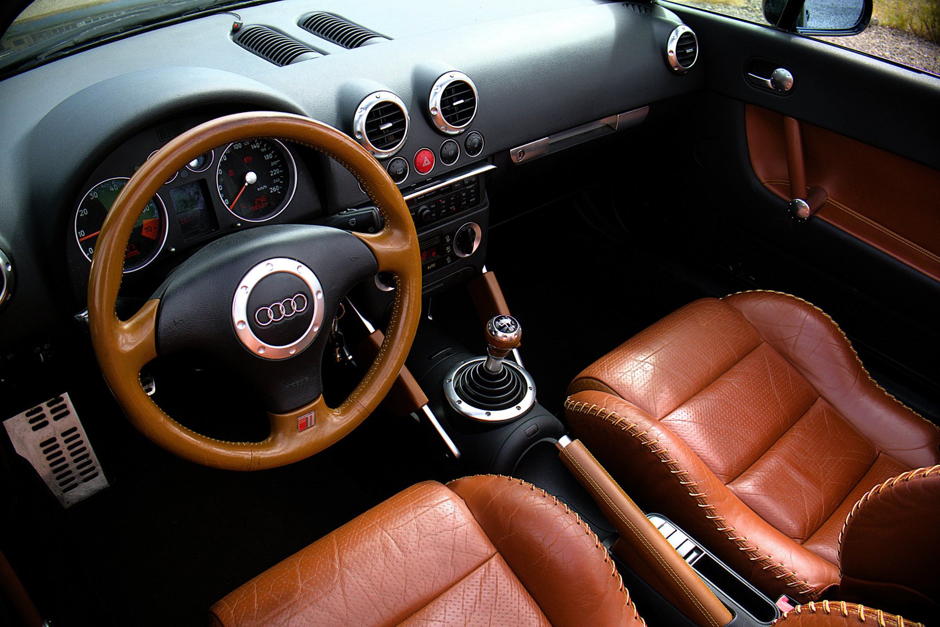 Foto van Audi TT Roadster