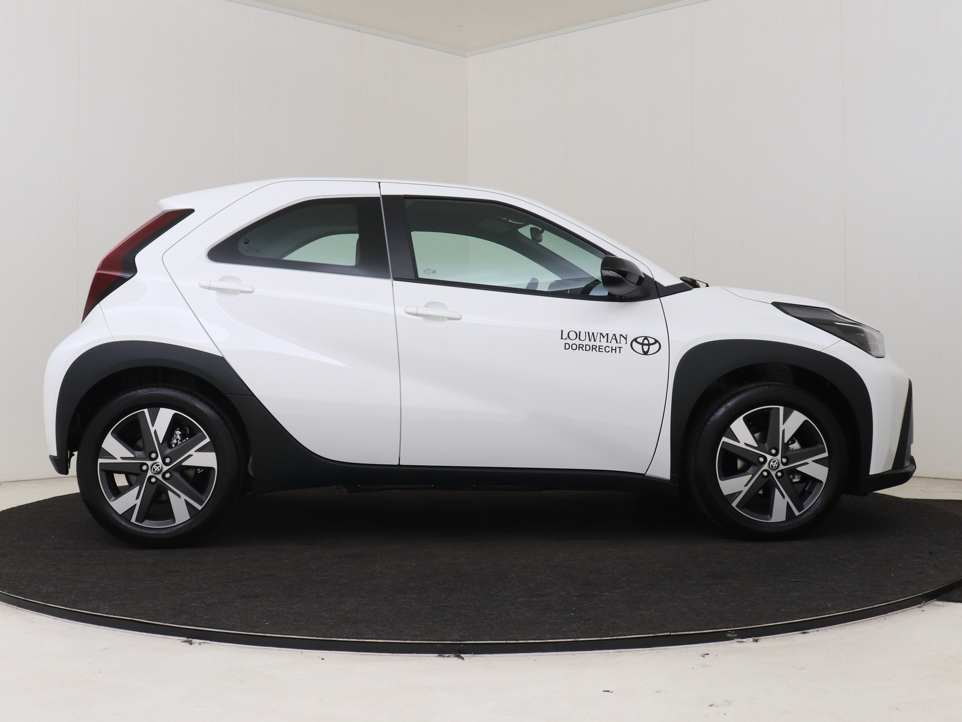 Foto van Toyota Aygo X