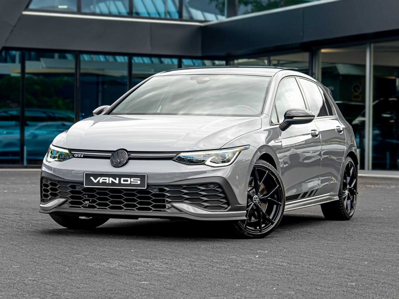 Volkswagen Golf GTI Clubsport | Pano | Harman Kardon | 19 Inch 2021 - voorkant