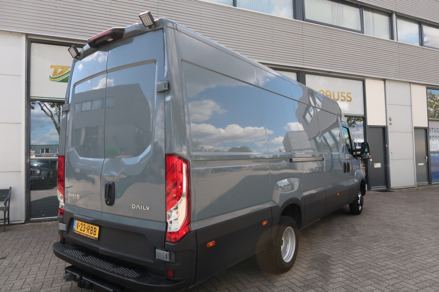 Foto van Iveco 50c/35