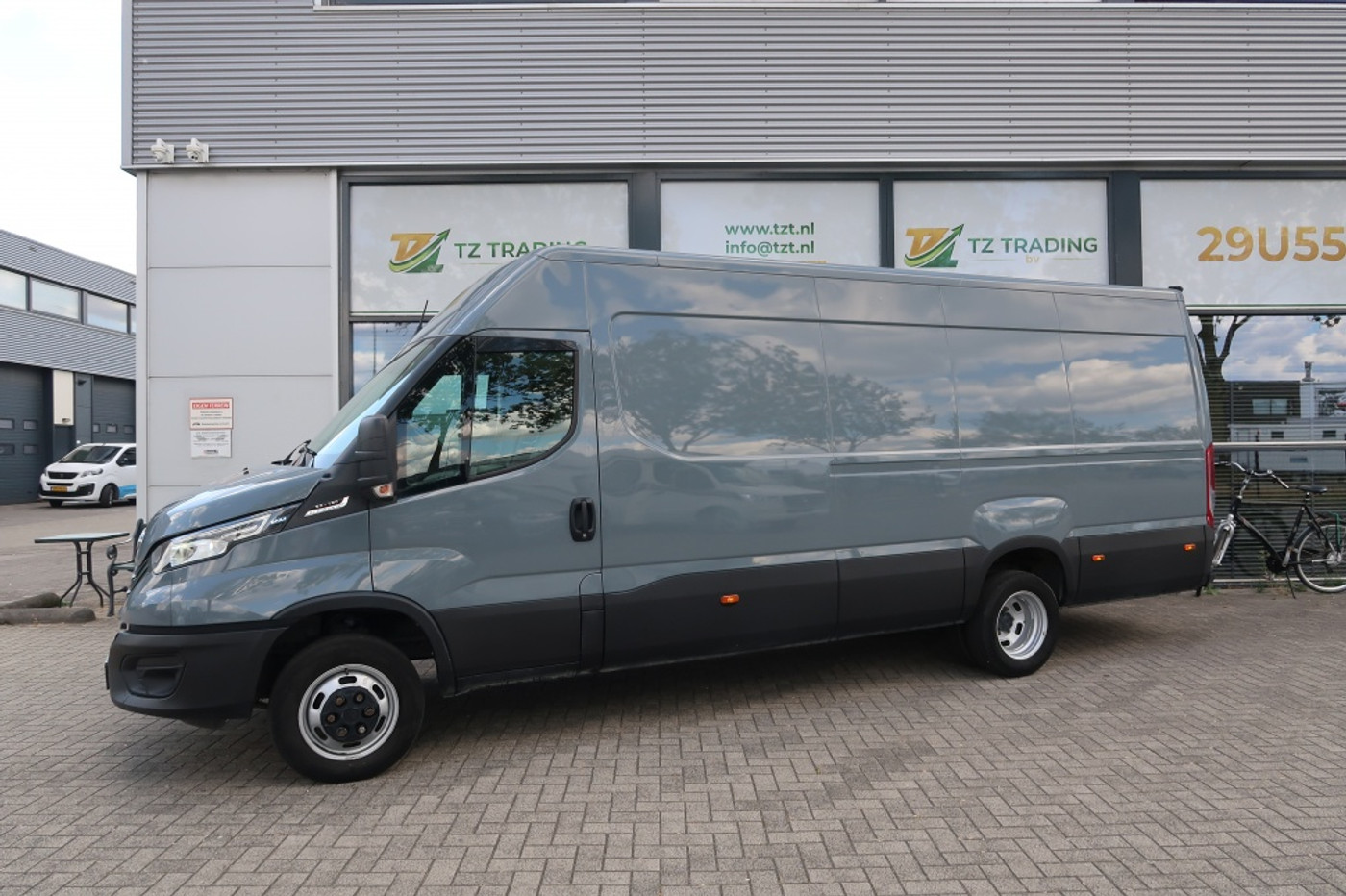 Foto van Iveco 50c/35