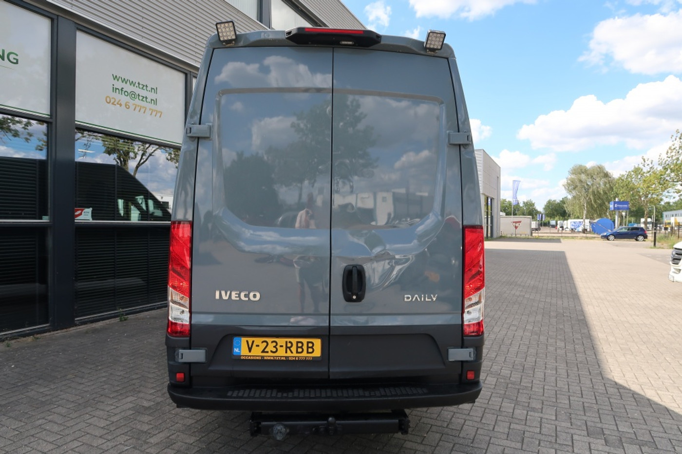 Foto van Iveco 50c/35