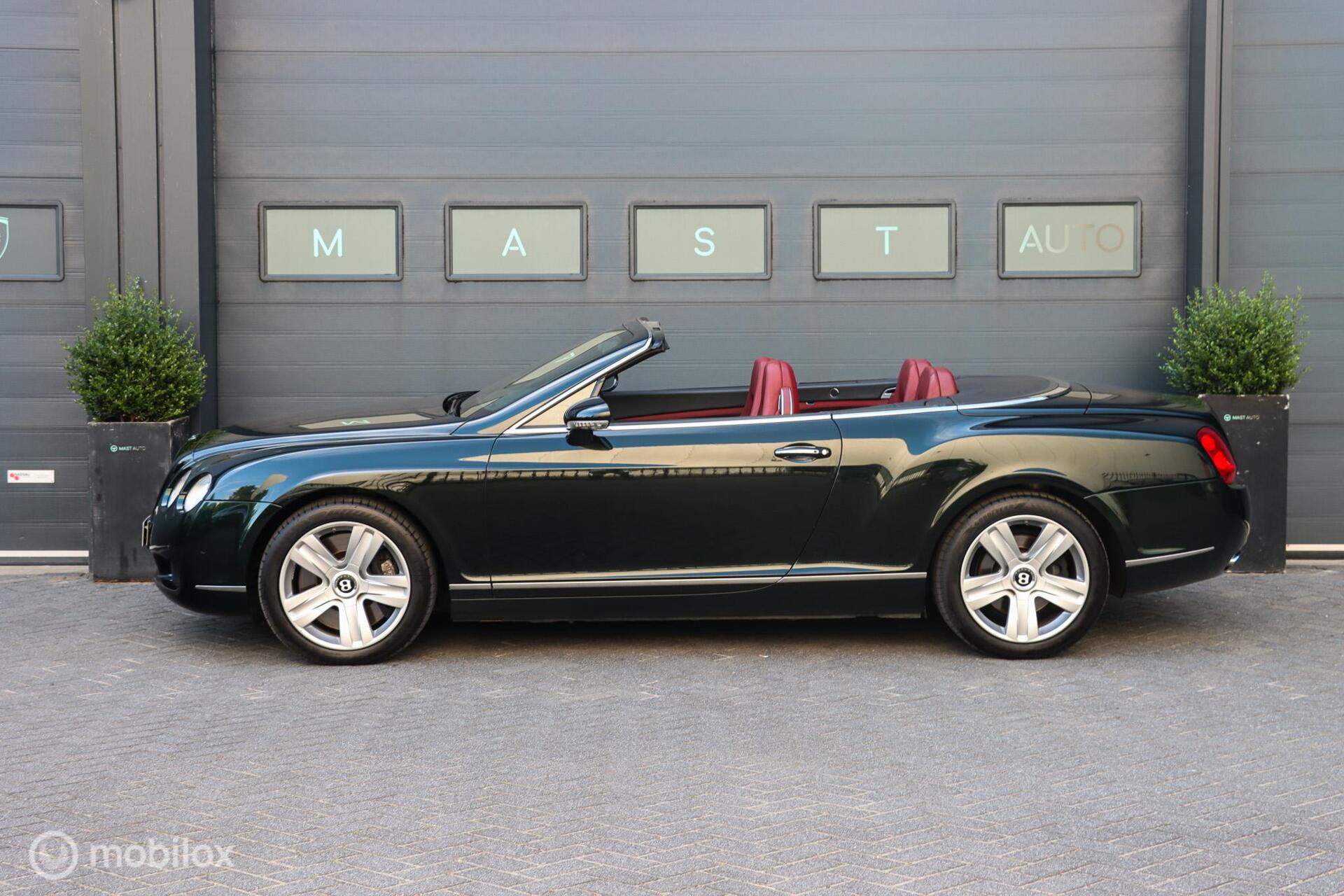 Foto van Bentley Continental GTC