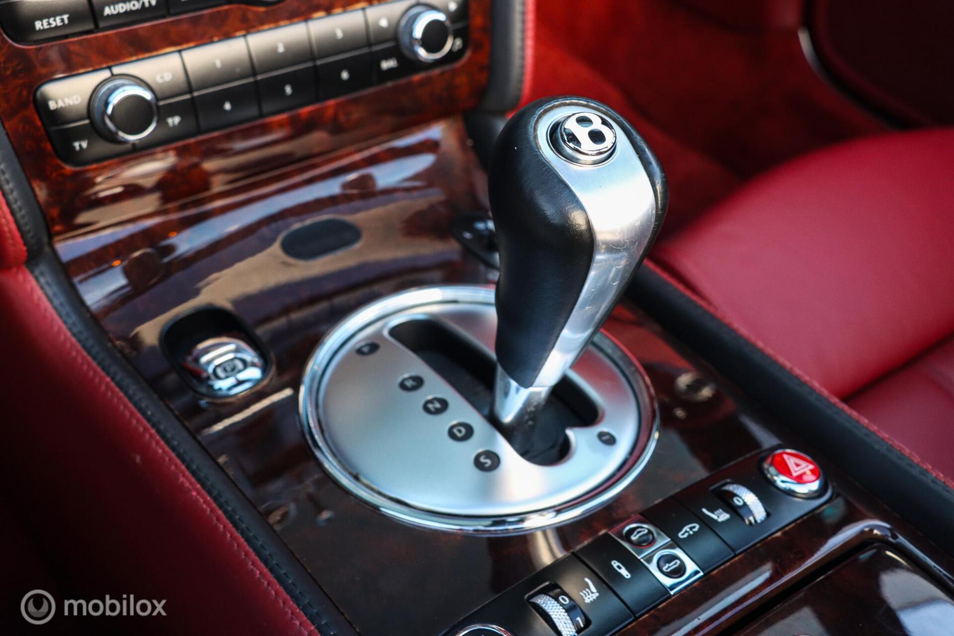 Foto van Bentley Continental GTC