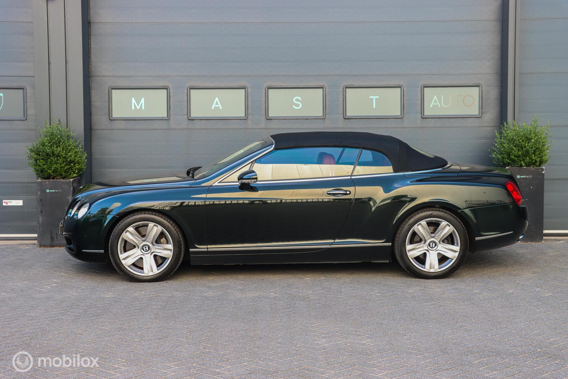 Foto van Bentley Continental GTC