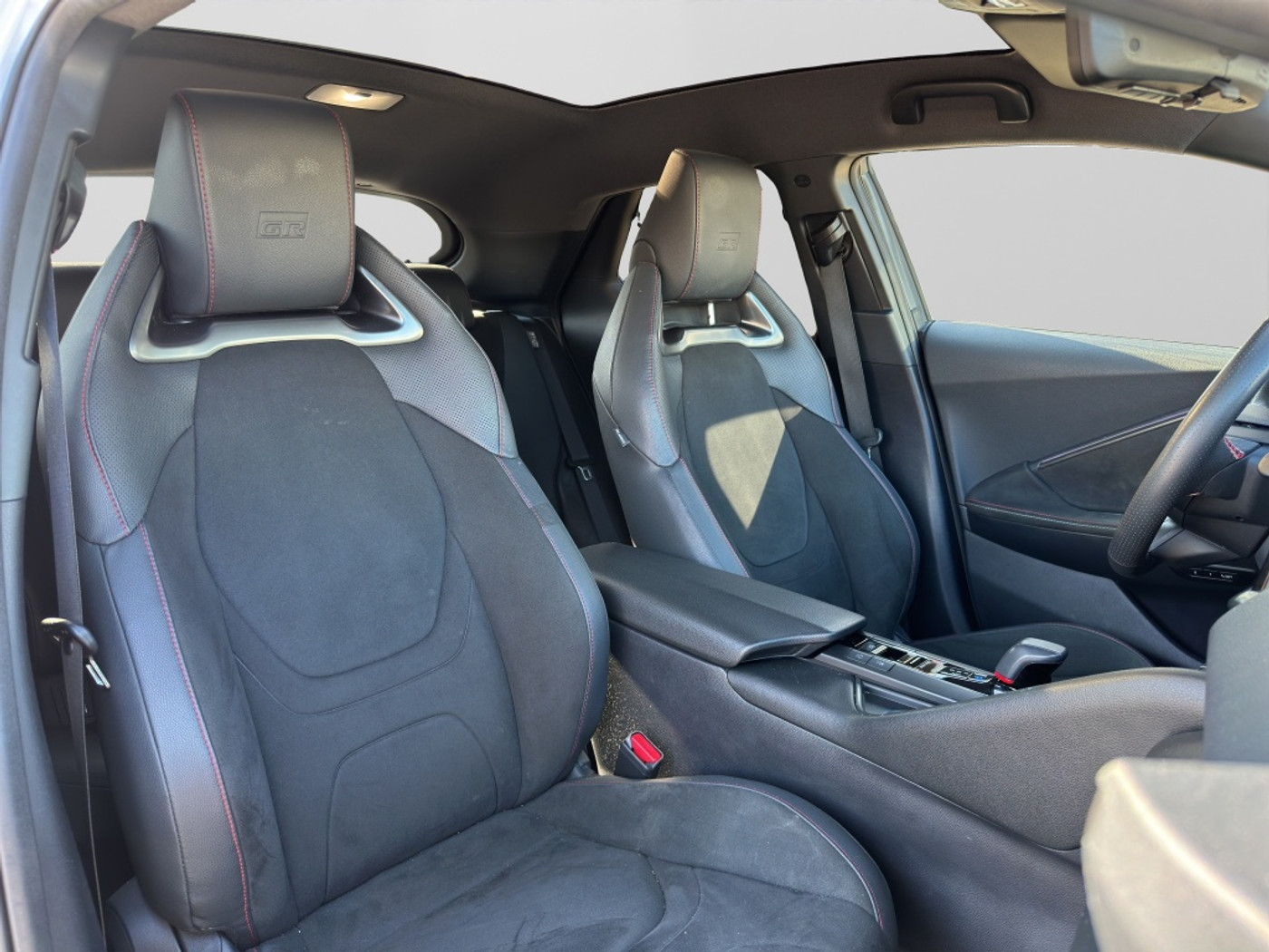 Foto van Toyota C-hr