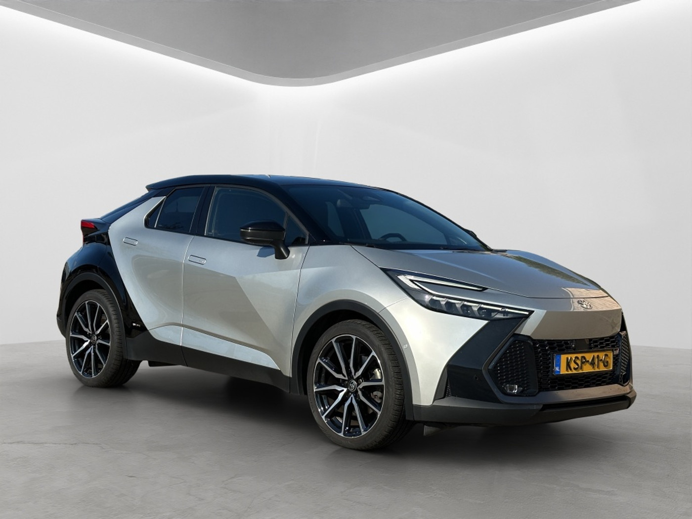 Foto van Toyota C-hr