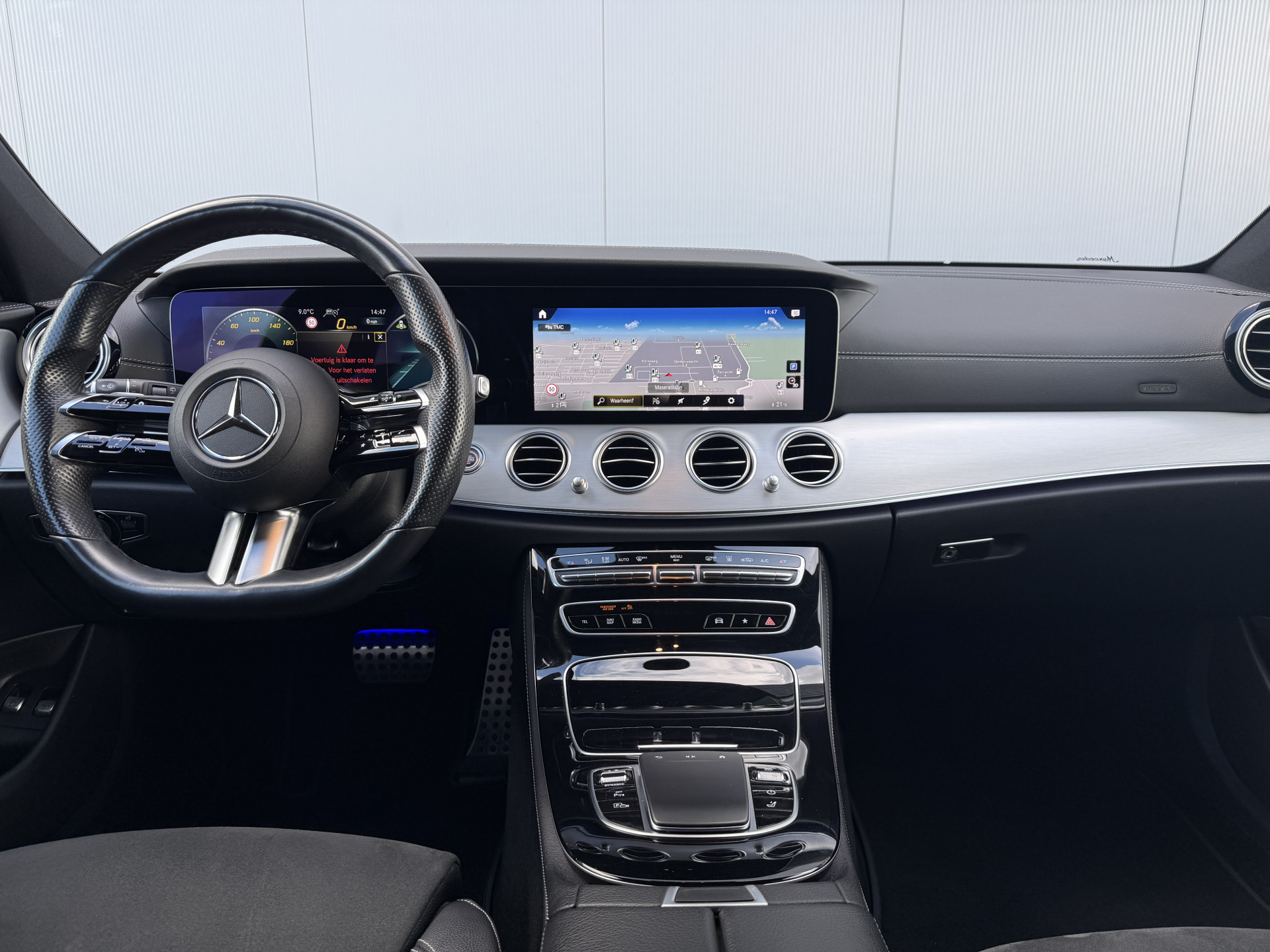 Foto van Mercedes-Benz E 300 E