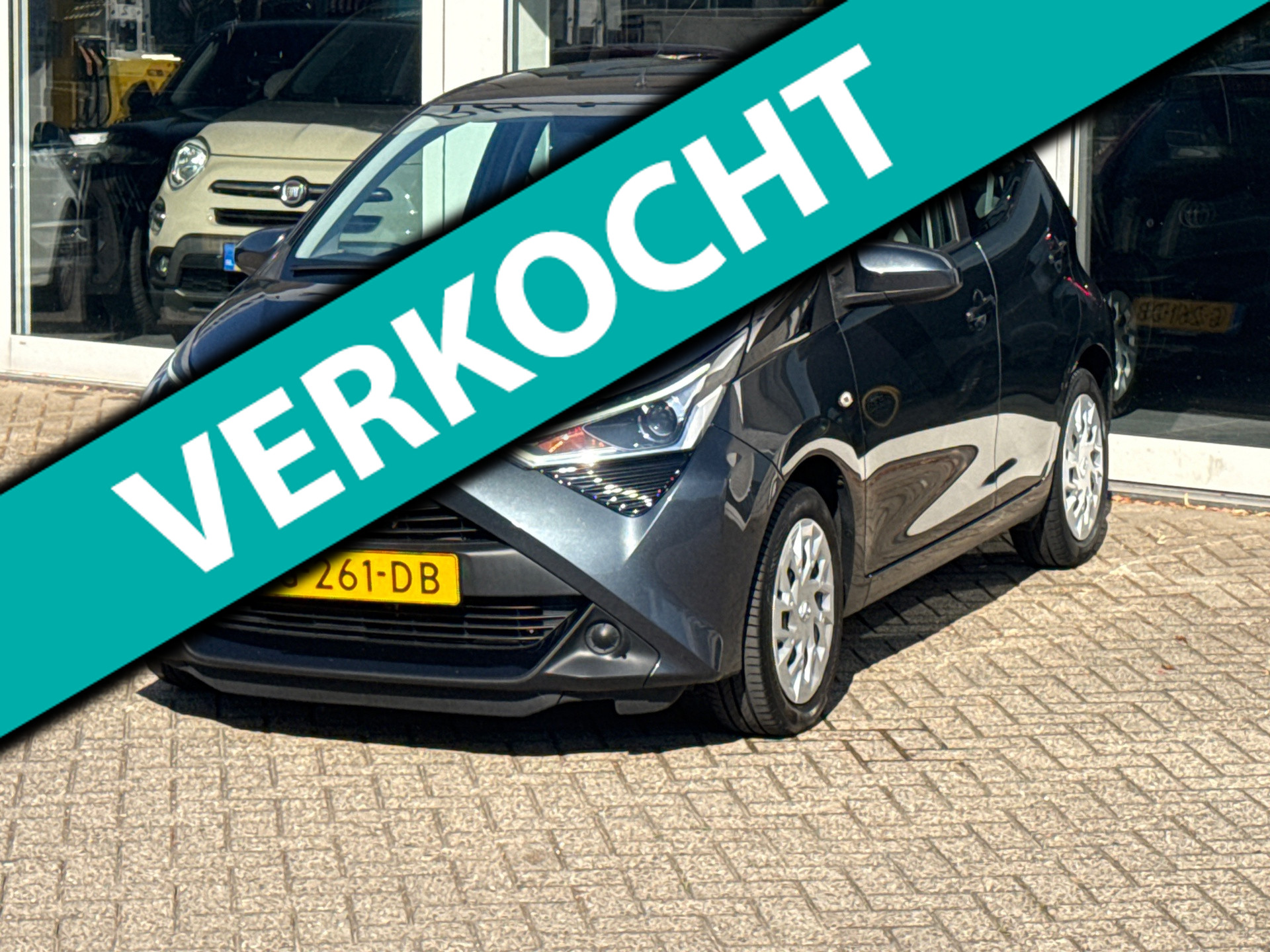 Toyota Toyota Aygo 1.0 VVT-i x-play 2019 - voorkant