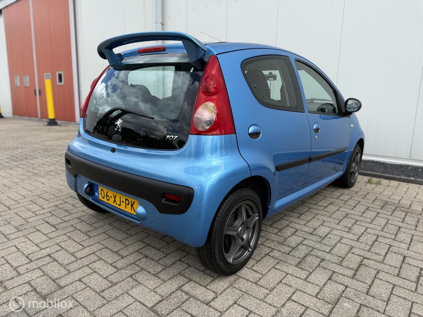 Foto van Peugeot Peugeot 107