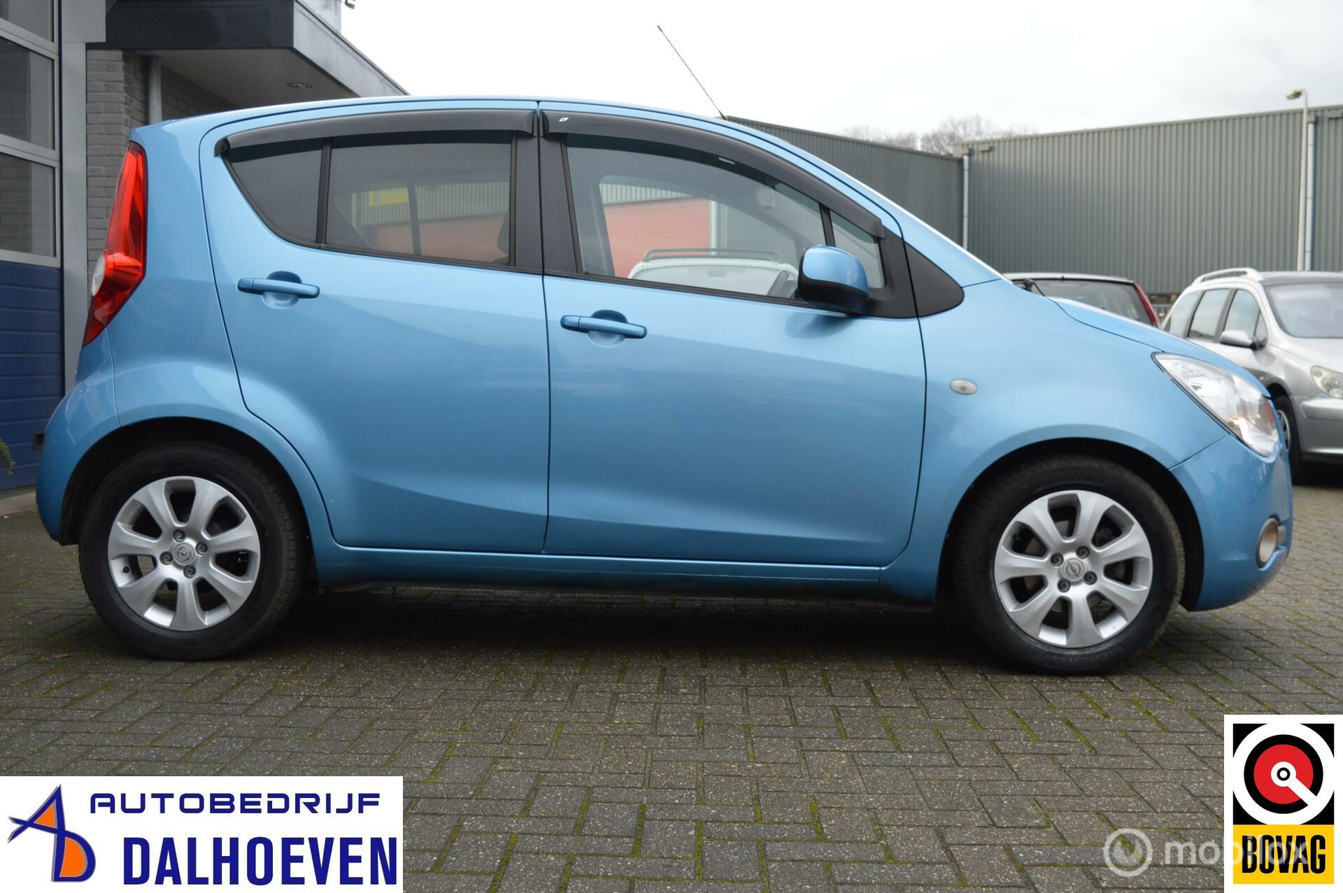 Foto van Opel Agila