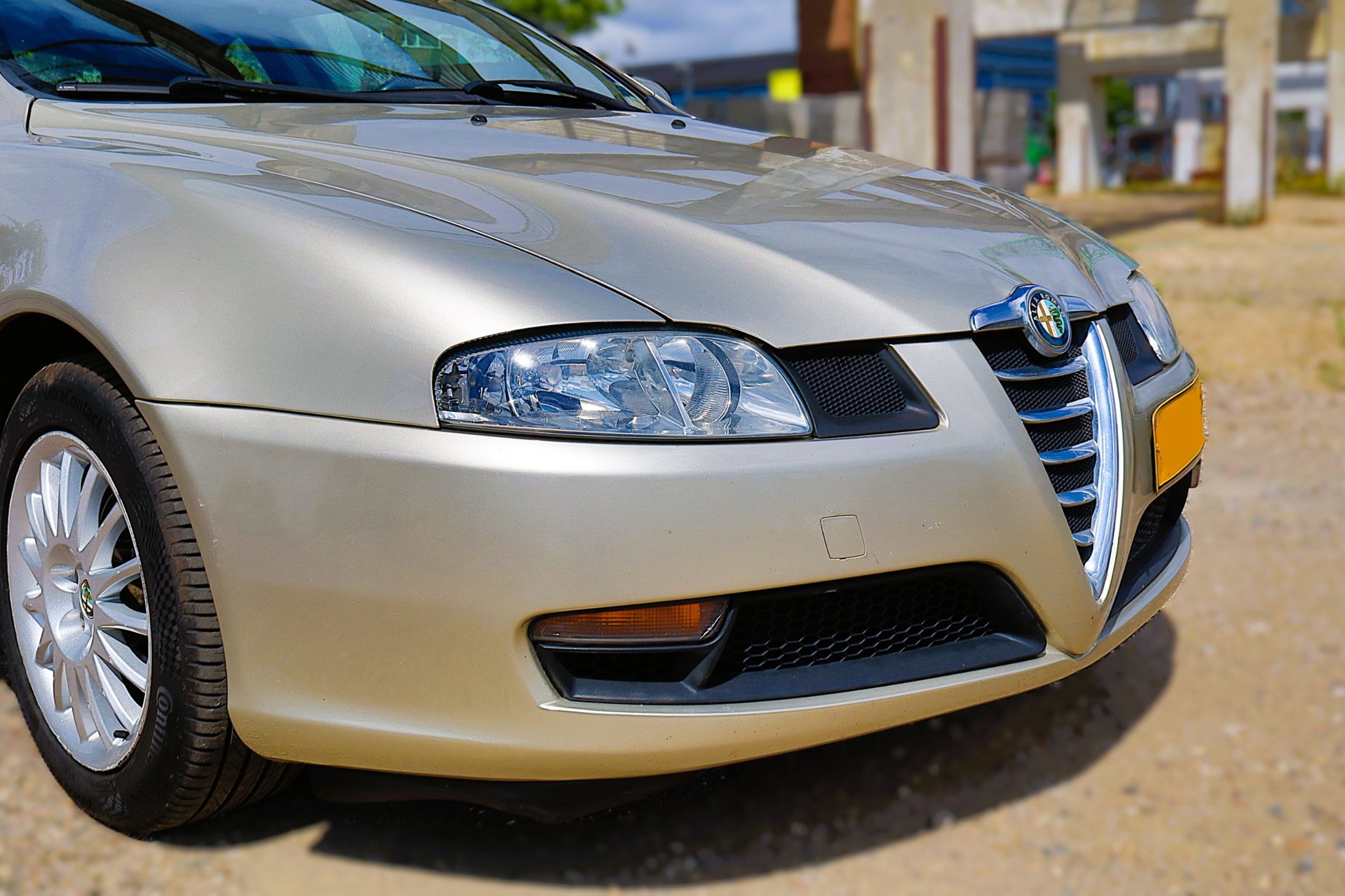 Foto van Alfa Romeo GT 1,9 JTD 16v