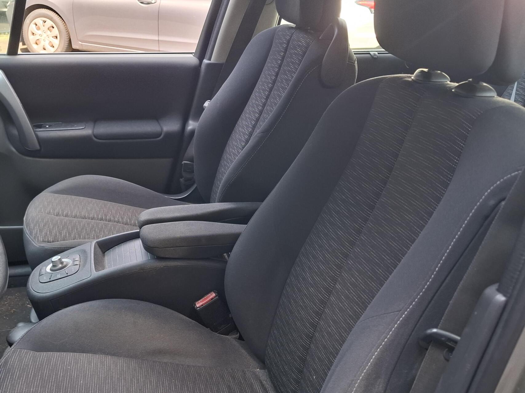 Foto van Renault Megane Scenic
